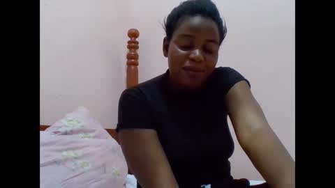 sweetib1 online show from January 9, 7:00 am