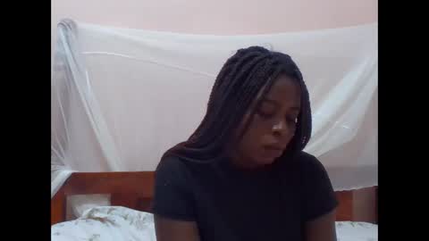 sweetib1 online show from February 1, 5:17 am