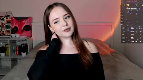 Snapshot of sweetie_candy_ chatting on October 4, 3:10 pm Hannah online show from October 4, 3:10 pm