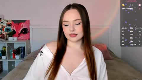 Hannah online show from April 20, 2:31 pm