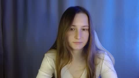 Annie online show from January 11, 8:25 pm