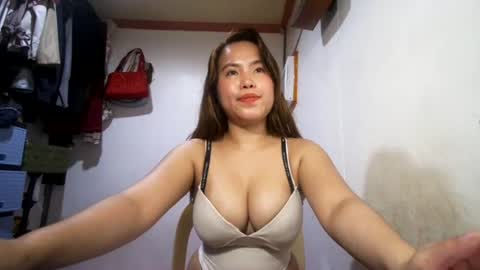Your GoodGirlSweet trish online show from July 16, 1:28 pm
