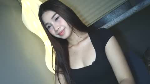 sweetiecum_tina online show from February 26, 8:24 am