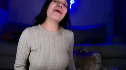 Snapshot of sweetieslikebutter chatting on February 19, 7:05 pm Blu Sweets online show from February 19, 7:05 pm