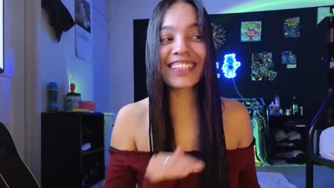 Blu Sweets online show from February 8, 2:26 am