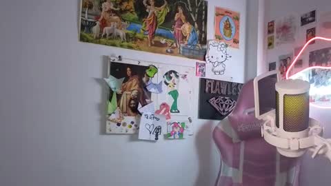 SweetJess online show from February 22, 5:08 am