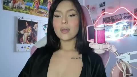 SweetJess online show from April 15, 3:46 am