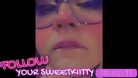 Snapshot of sweetkiitty3 chatting on May 9, 6:35 pm Jazzy online show from May 9, 6:35 pm