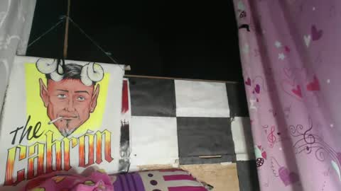 Snapshot of sweetlatinakim chatting on September 26, 9:35 am Camilo online show from September 26, 9:35 am