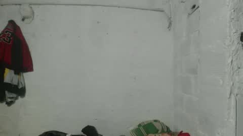 Snapshot of sweetlatinakim chatting on February 23, 11:07 am Camilo online show from February 23, 11:07 am