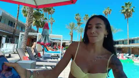 Laura Saenz  Geminis online show from April 20, 8:43 pm