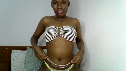 Titi online show from April 10, 1:49 pm