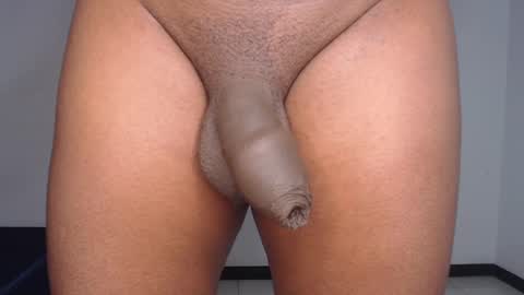 Snapshot of sweetlight chatting on February 20, 12:08 am mayra online show from February 20, 12:08 am