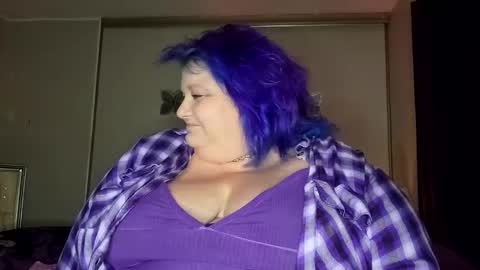 sweetlolajean online show from January 3, 4:33 am