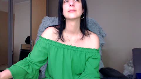 JenJenny online show from January 30, 9:15 am