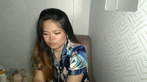 NICOLE online show from June 9, 12:44 am