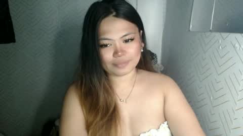 Snapshot of sweetlover_nicole chatting on June 13, 5:22 pm NICOLE online show from June 13, 5:22 pm