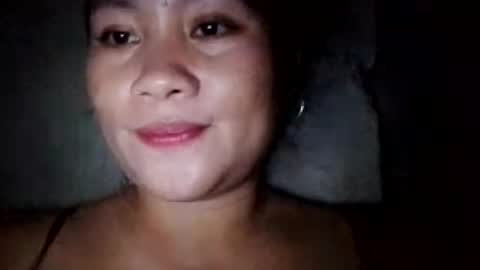 Snapshot of sweetmae32 chatting on June 15, 11:12 am sweetmae32 online show from June 15, 11:12 am