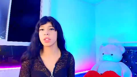 Snapshot of sweetmagic6 chatting on July 6, 4:31 am sweetmagic6 online show from July 6, 4:31 am