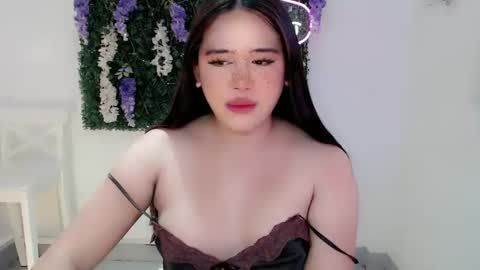 IM ALICE - DONT FORGET TO FOLLOW ME online show from February 11, 8:10 pm