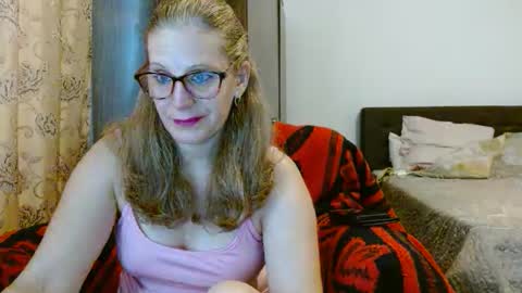 sweetmayaxoxo online show from November 9, 10:02 am