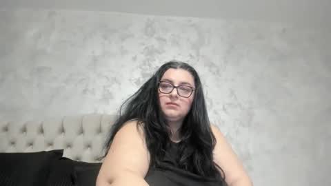 Snapshot of sweetmiki9 chatting on March 1, 7:49 pm sweetmiki9 online show from March 1, 7:49 pm