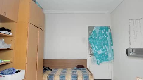 Lorenzo online show from March 10, 7:53 am