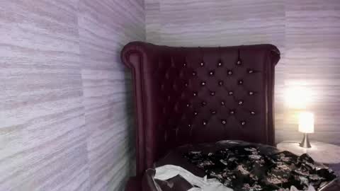 siren online show from April 11, 11:14 am