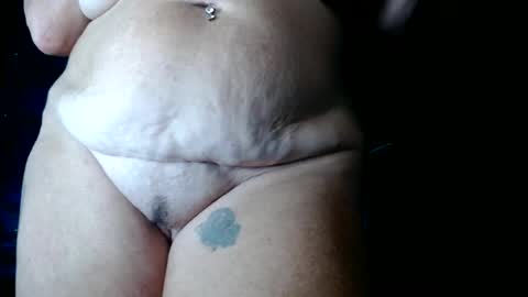 Snapshot of sweetnissapril chatting on July 5, 11:56 pm April online show from July 5, 11:56 pm