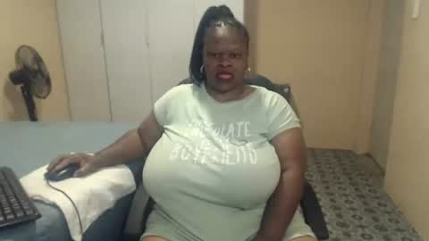 sweetnoziexxx online show from February 13, 6:20 am