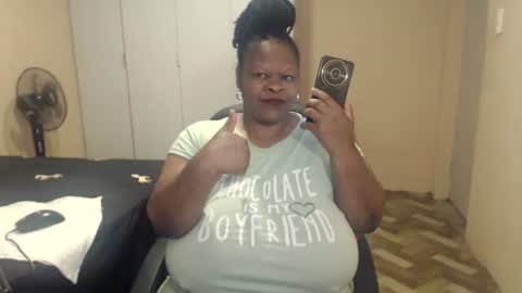 sweetnoziexxx online show from March 14, 5:02 am