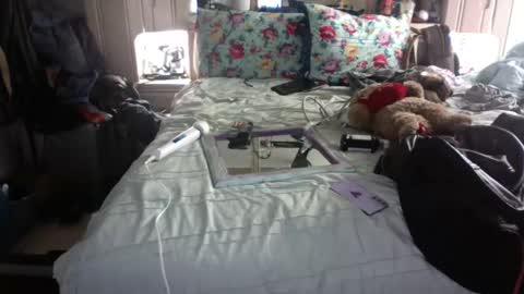 Snapshot of sweetnsexy95 chatting on January 12, 8:57 am WeAim2PZzz online show from January 12, 8:57 am