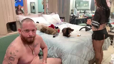 Snapshot of sweetnsexy95 chatting on November 28, 5:15 pm WeAim2PZzz online show from November 28, 5:15 pm