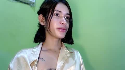 Snapshot of sweetnspisy69 chatting on October 30, 6:52 pm Erica   online show from October 30, 6:52 pm