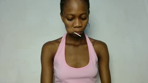 slim ivy online show from March 29, 4:12 am