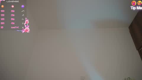 Snapshot of sweetpussyhot_ chatting on February 6, 11:08 pm Hello Welcome Im here from WEDNESDAY to SUNDAY 430am to 830am and 3 to 7 timeMONDAY and TUESDAY i rest online show from February 6, 11:08 pm