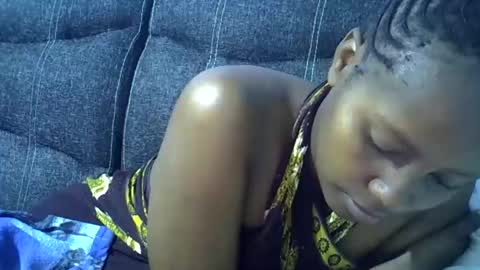 Snapshot of sweetqueen20 chatting on November 14, 6:56 am queen online show from November 14, 6:56 am