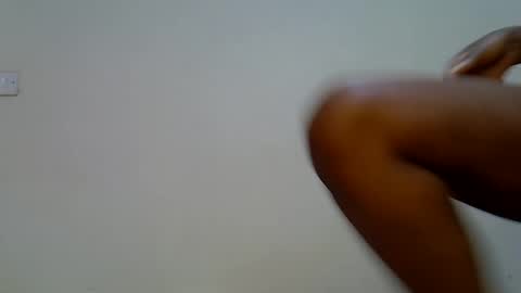 Snapshot of sweetrall chatting on February 10, 2:54 pm Lilly online show from February 10, 2:54 pm