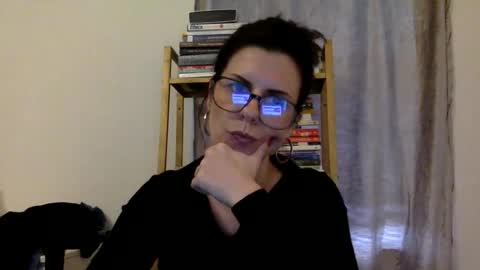 sweetriddance online show from November 24, 6:18 pm