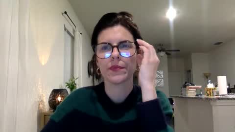 sweetriddance online show from January 15, 2:05 am