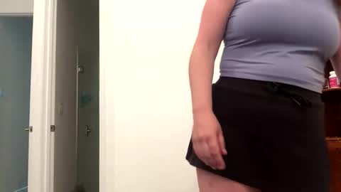 sweetrosiered online show from April 13, 2:22 pm