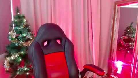 Rubi online show from December 14, 4:56 pm