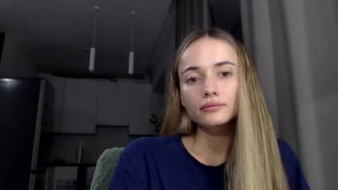 sweetsatalana online show from May 14, 11:33 pm