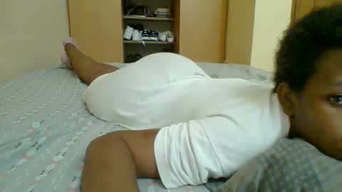 sweetshilah online show from October 10, 1:59 am