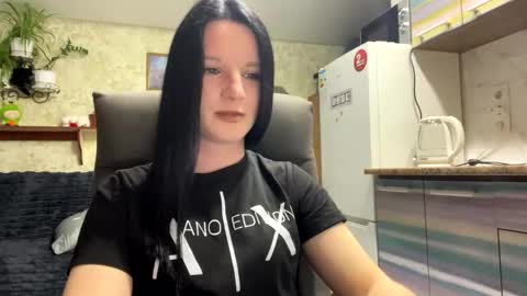 Sweet Shy online show from April 16, 4:19 pm