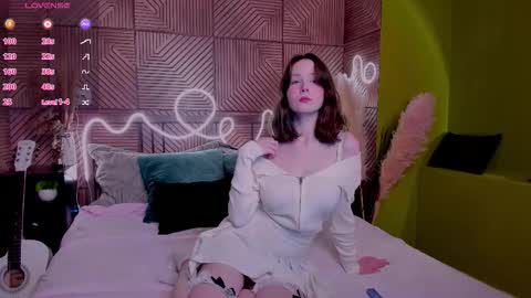 Alice online show from October 9, 1:42 pm