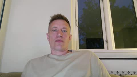 sweetsinner83 online show from May 14, 8:15 pm