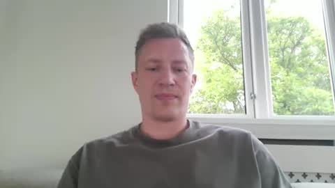 sweetsinner83 online show from May 27, 7:11 pm
