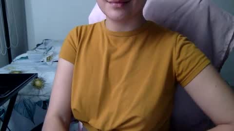 sweetssmashed online show from December 15, 8:36 pm