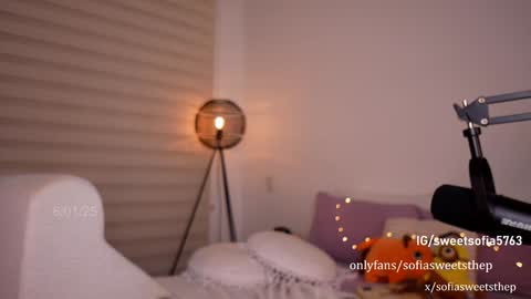 Snapshot of sweetsthep22 chatting on January 7, 4:08 am Sofia online show from January 7, 4:08 am